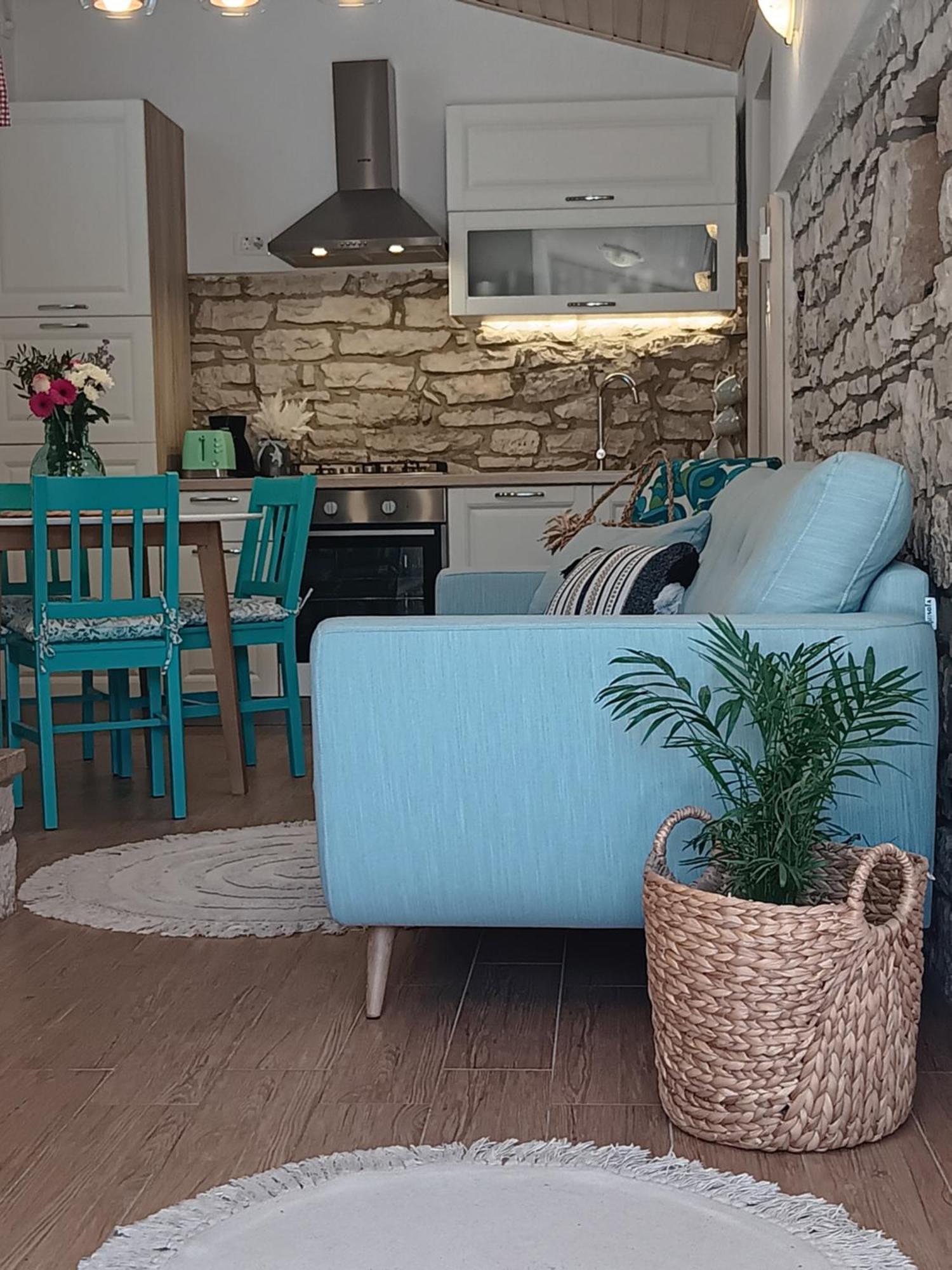 קאנפאנאר Authentic Istria&Pet Friendly Apartment Banko Near Rovinj מראה חיצוני תמונה