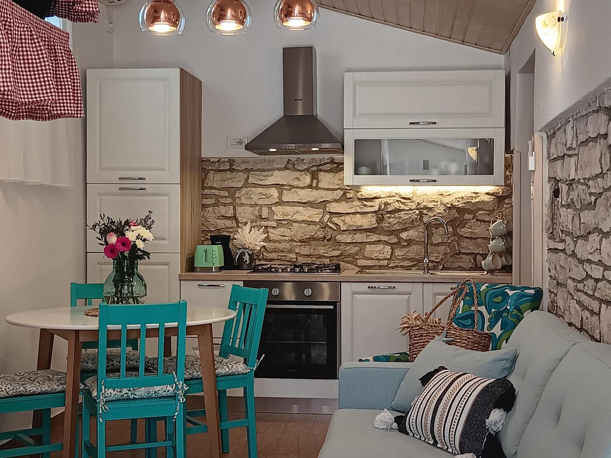 קאנפאנאר Authentic Istria&Pet Friendly Apartment Banko Near Rovinj מראה חיצוני תמונה
