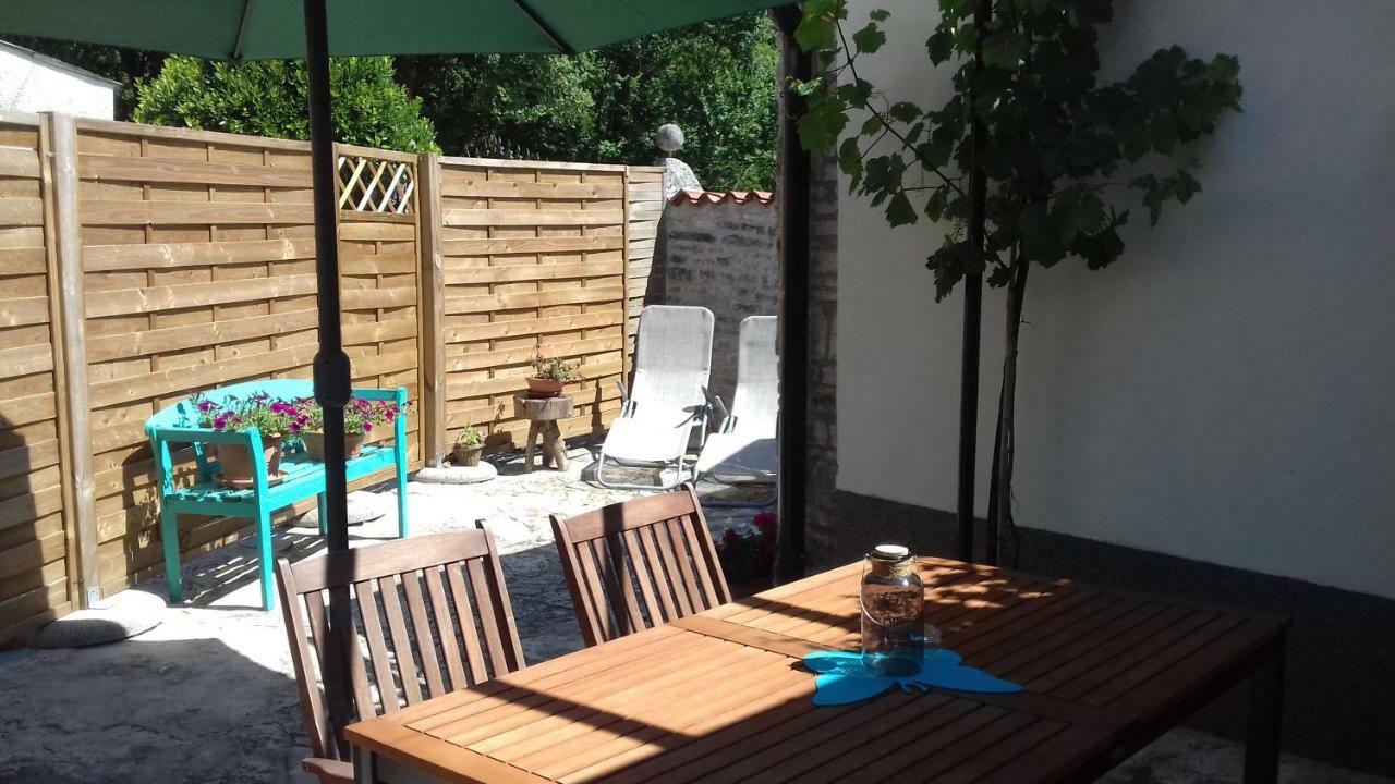 קאנפאנאר Authentic Istria&Pet Friendly Apartment Banko Near Rovinj מראה חיצוני תמונה
